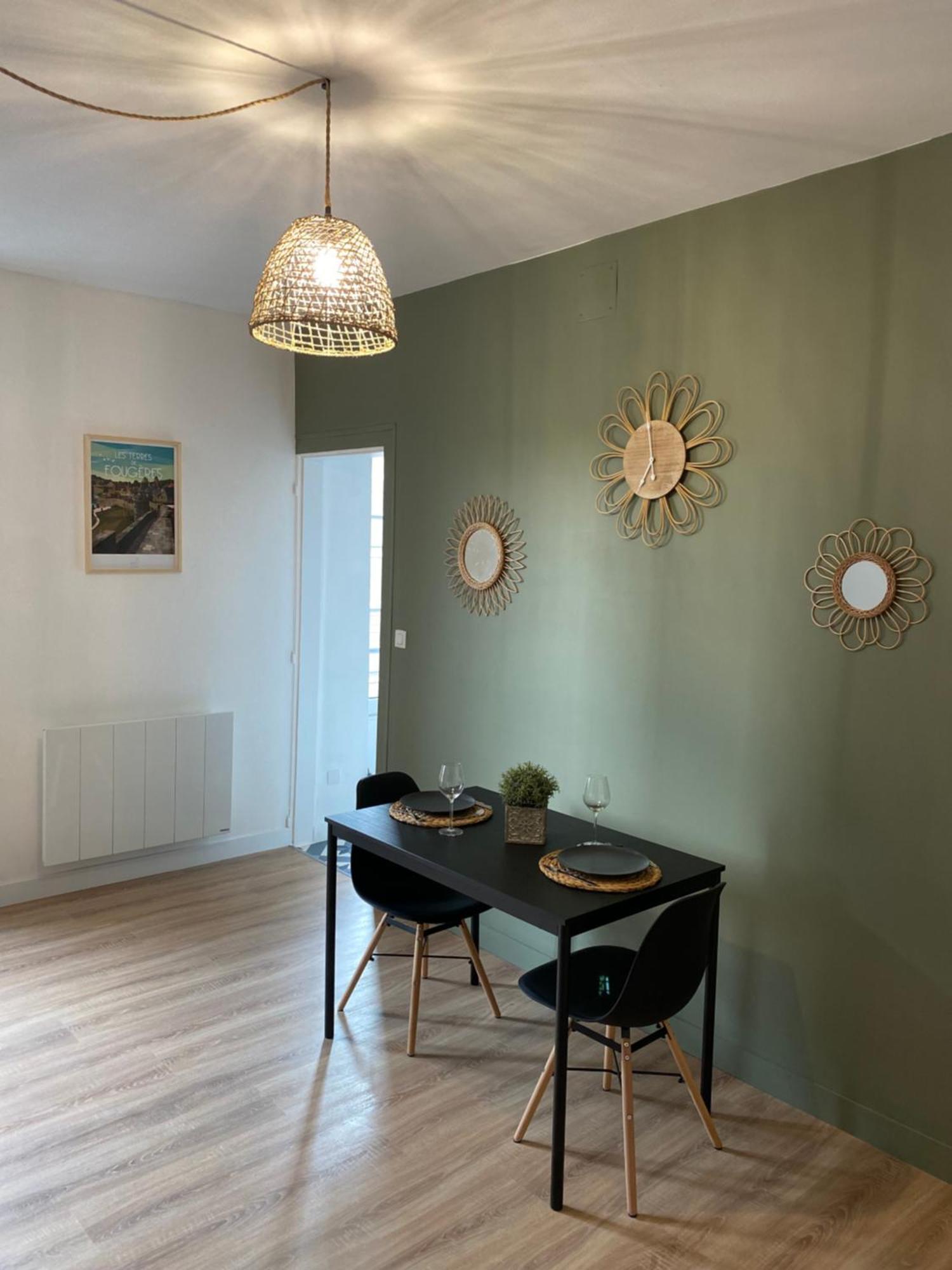 Les Remparts Apartment Fougeres Exterior photo